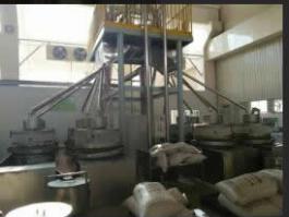 河南丁老板香油石磨机组调试成功