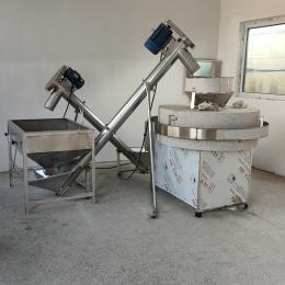绞龙款面粉磨